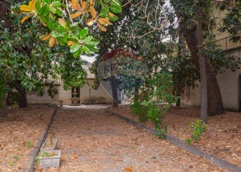 Giardino - Villa VIA REGINA MARGHERITA
 
83, Fiumefreddo di Sicilia - foto 35