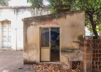 Casa all\'aperto - Villa VIA REGINA MARGHERITA
 
83, Fiumefreddo di Sicilia - foto 53