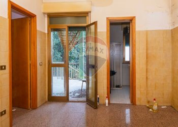 Stanza vuota - Villa VIA REGINA MARGHERITA
 
83, Fiumefreddo di Sicilia - foto 69