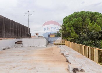 Terrazza - Villa VIA REGINA MARGHERITA
 
83, Fiumefreddo di Sicilia - foto 95