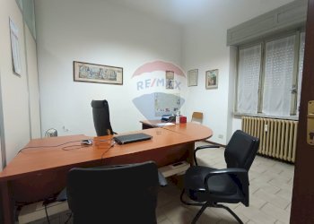 Ufficio - Ufficio Via Ivrea
 
4, Gallarate - foto 4