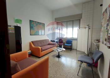 Soggiorno - Ufficio Via Ivrea
 
4, Gallarate - foto 7