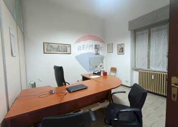 Ufficio - Ufficio Via Ivrea
 
4, Gallarate - foto 10