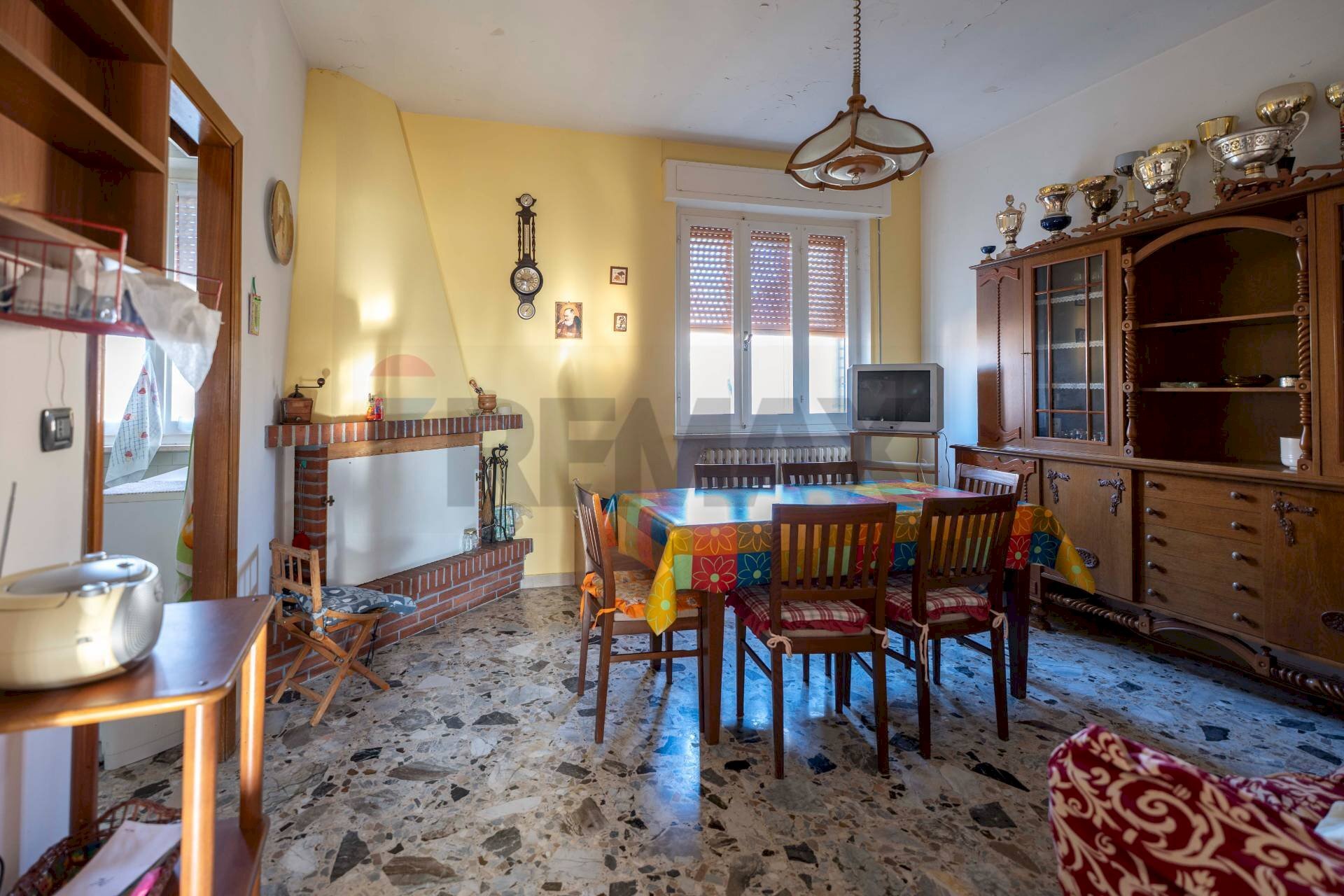 Sala da pranzo - Three-room apartment Via Eremo della Romita
 
20, Cupramontana - photo 1