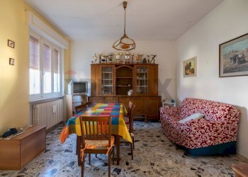 Sala da pranzo - Trilocale Via Eremo della Romita
 
20, Cupramontana - foto 3