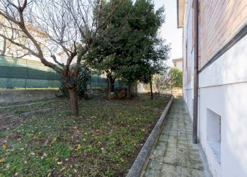 Giardino - Trilocale Via Eremo della Romita
 
20, Cupramontana - foto 19