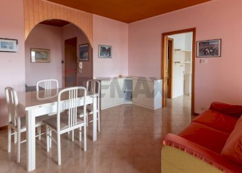 Sala da pranzo - Appartamento piazza martiri della resistenza
 
11, Cupramontana - foto 3