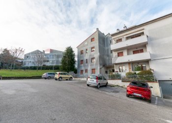 Edificio all\'aperto - Appartamento piazza martiri della resistenza
 
11, Cupramontana - foto 19