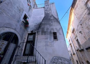Edificio all\'aperto - Independent house via San Giuseppe
 
24, Vico del Gargano - photo 3