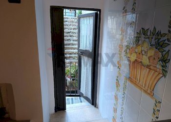 Hall / corridoio - Independent house via San Giuseppe
 
24, Vico del Gargano - photo 4