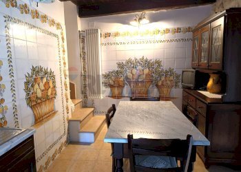 Sala da pranzo - Independent house via San Giuseppe
 
24, Vico del Gargano - photo 6