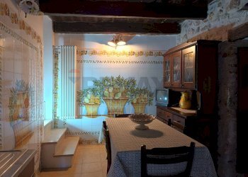 Sala da pranzo - Independent house via San Giuseppe
 
24, Vico del Gargano - photo 7