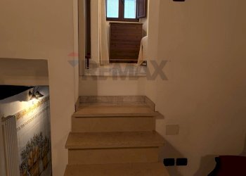 Scale - Independent house via San Giuseppe
 
24, Vico del Gargano - photo 37