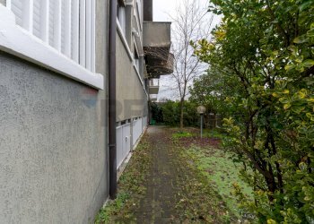 Giardino - Stabile - Palazzo via Gadda
 
3, San Donato Milanese - foto 3