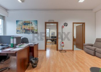 Soggiorno - Stabile - Palazzo via Gadda
 
3, San Donato Milanese - foto 7
