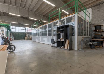 Parcheggio - Stabile - Palazzo via Gadda
 
3, San Donato Milanese - foto 23