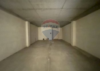 Parcheggio - Shop Via Cavour, Belluno - photo 5