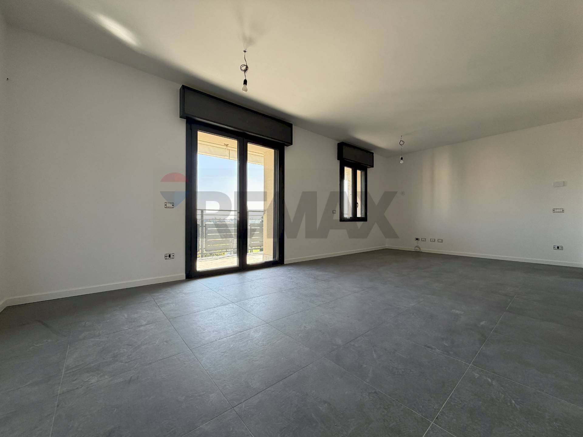Stanza vuota - Four-room apartment Via Locatelli
 
21, Ponte San Pietro - photo 2