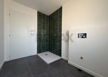 Bagno - Four-room apartment Via Locatelli
 
21, Ponte San Pietro - photo 15