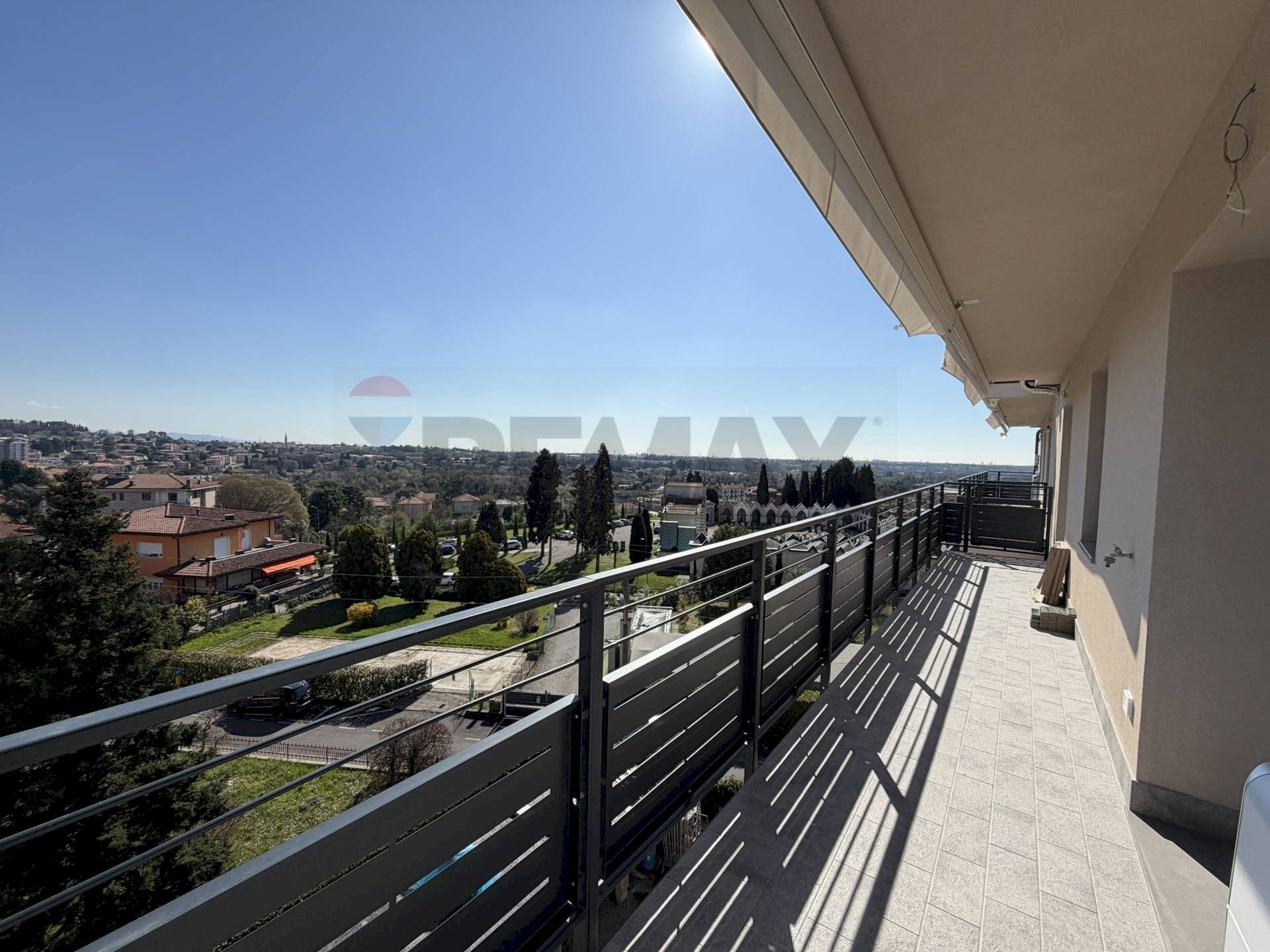 Balcone - Four-room apartment Via Locatelli
 
21, Ponte San Pietro - photo 1