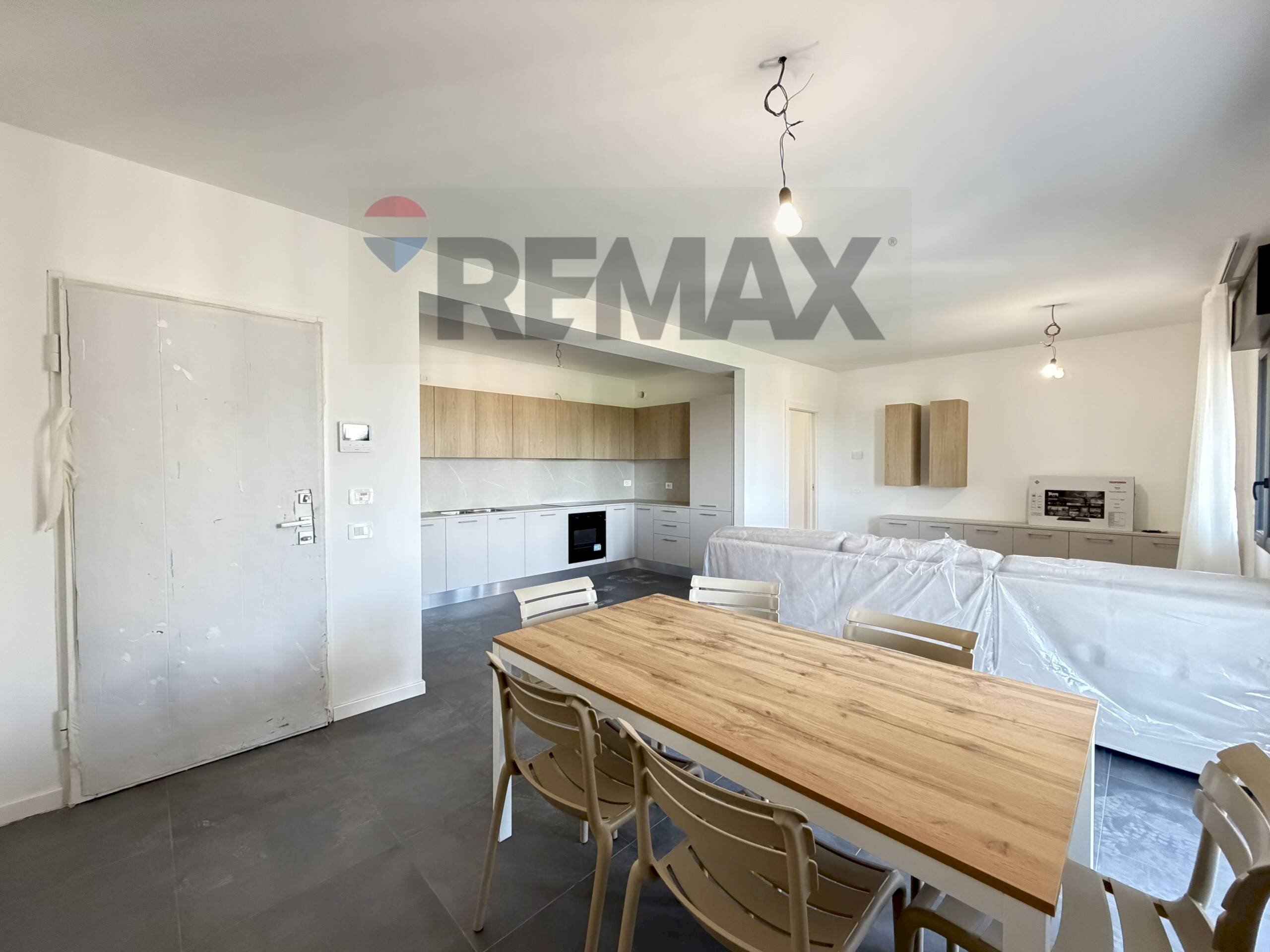 Sala da pranzo - Four-room apartment Via Locatelli
21, Ponte San Pietro - photo 2