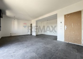 Stanza vuota - Four-room apartment Via Locatelli
 
21, Ponte San Pietro - photo 22