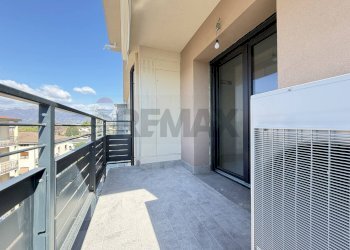 Balcone - Four-room apartment Via Locatelli
 
21, Ponte San Pietro - photo 33