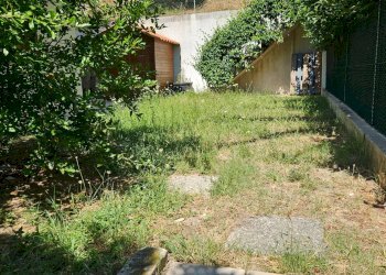 Foto 1 - Villa a Schiera Via Monte Ridolfo
 
8, Colli al Metauro - foto 1
