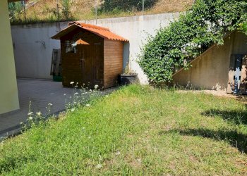 Foto 2 - Villa a Schiera Via Monte Ridolfo
 
8, Colli al Metauro - foto 2