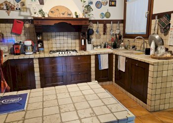 Foto 9 - Villa a Schiera Via Monte Ridolfo
 
8, Colli al Metauro - foto 9