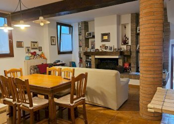 Foto 11 - Villa a Schiera Via Monte Ridolfo
 
8, Colli al Metauro - foto 11