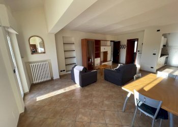 soggiorno - Bilocale Via del Viadotto
10, Mondovì - foto 2