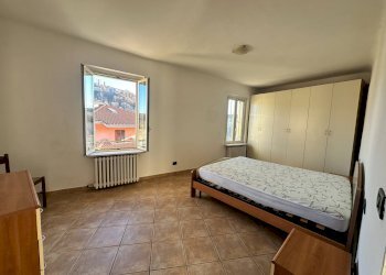 camera da letto - Bilocale Via del Viadotto
10, Mondovì - foto 10