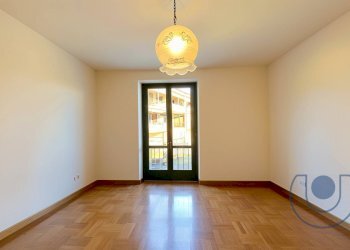 Camera - Trilocale via Pinchia, Riva presso Chieri - foto 13