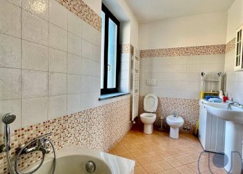 Bagno - Trilocale via Pinchia, Riva presso Chieri - foto 15