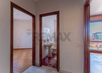 Hall / corridoio - Trilocale Via Diaz
 
10, Busto Arsizio - foto 17