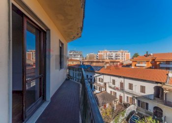 Balcone - Trilocale Via Diaz
 
10, Busto Arsizio - foto 23