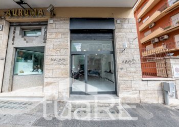 Foto 7 - Negozio Via Baldo Degli Ubaldi, Roma - foto 7