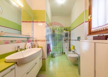 Bagno - Villa Via Ferrata
 
1, Oricola - foto 16