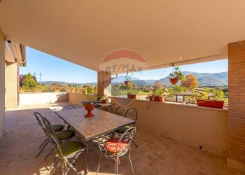 Terrazza - Villa Via Ferrata
 
1, Oricola - foto 19