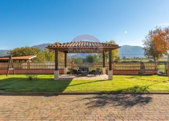 Giardino - Villa Via Ferrata
 
1, Oricola - foto 26