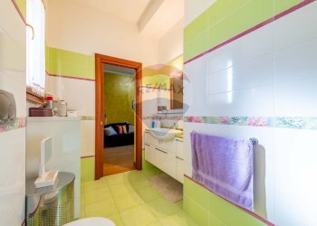 Bagno - Villa Via Ferrata
 
1, Oricola - foto 33