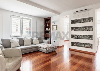 Soggiorno - Villa Via Don Giovanni Minzoni, Arzano - foto 13