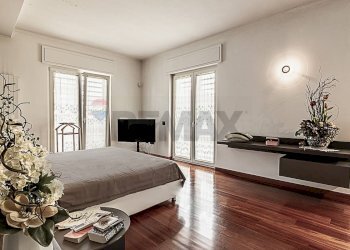 Camera / camera da letto - Villa Via Don Giovanni Minzoni, Arzano - foto 41