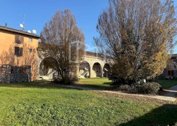 Foto 2 - Locale Commerciale via calvisano
 
45, Isorella - foto 2