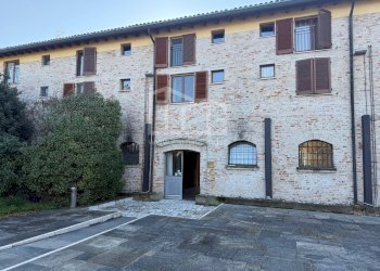 Foto 13 - Locale Commerciale via calvisano
 
45, Isorella - foto 13