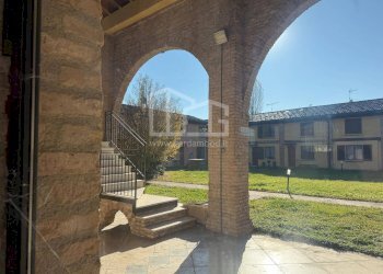 Foto 17 - Locale Commerciale via calvisano
 
45, Isorella - foto 17