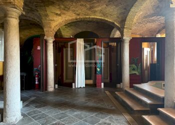 Foto 22 - Locale Commerciale via calvisano
 
45, Isorella - foto 22