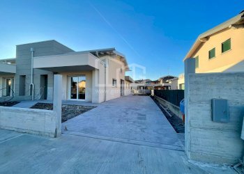 Foto 4 - Casa semi indipendente Via Sesia
 
10, Volta Mantovana - foto 4