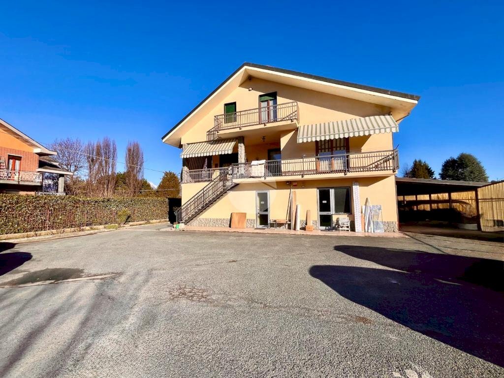 Three-room apartment Via Rivoli, Rosta - photo 3